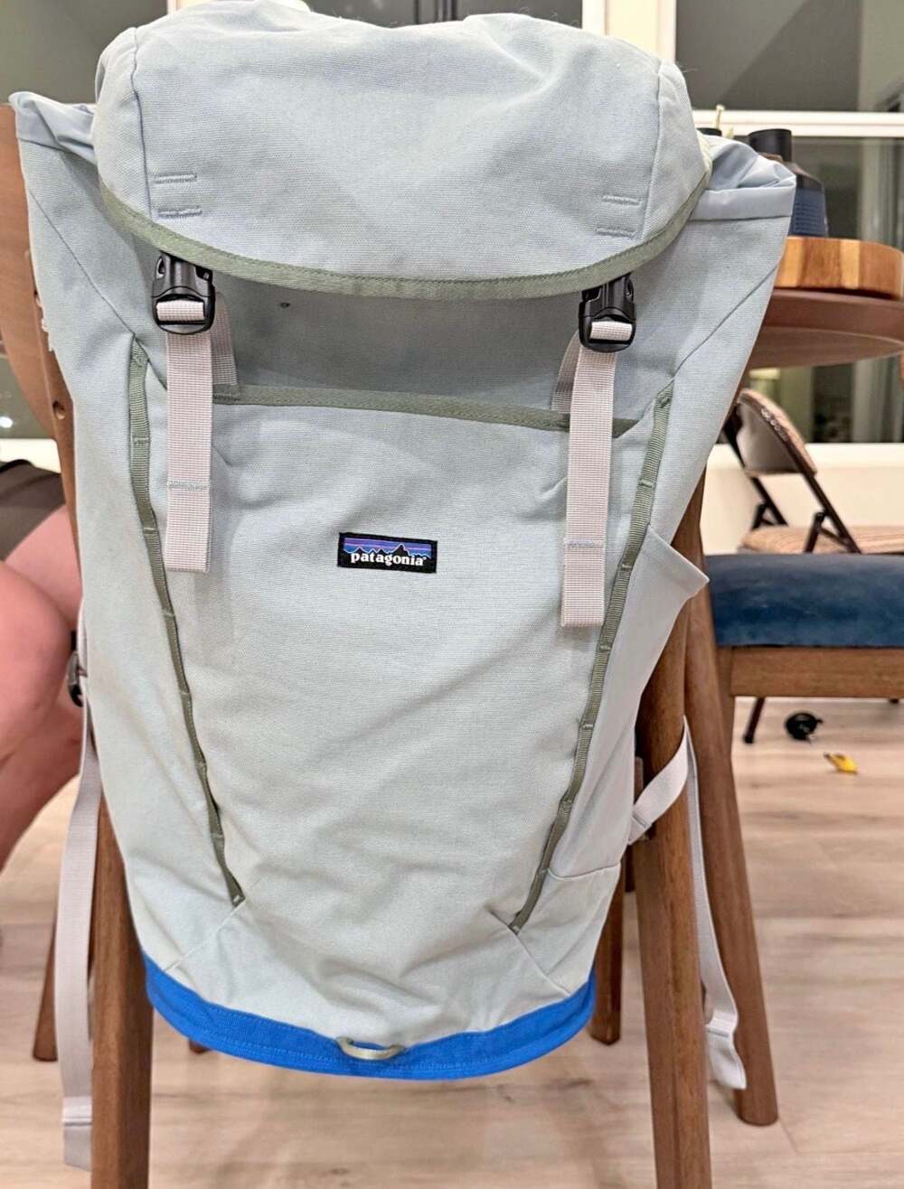 Patagonia Fieldsmith Lid 28L Backpack,Baby Blue,Back to School,Hiking/Camping